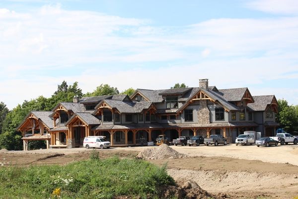 Hill-Top-Retreat-Collingwood-Ontario-Canadian-Timberframes-Construction